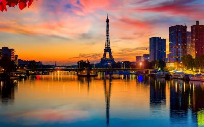 Découvrez les secrets cachés de la ville lumière : un voyage inoubliable à Paris